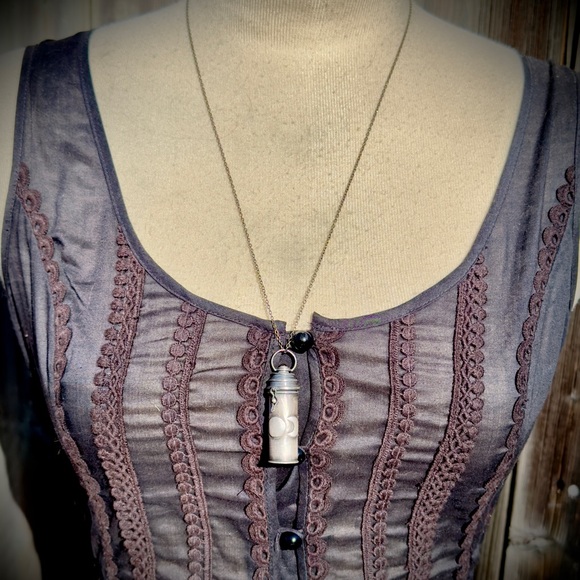 Intention Locket - Picture 7 of 8